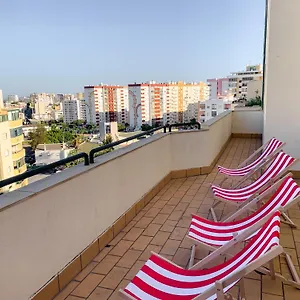 Wakeup Triplex House Hostal Distrito de Faro